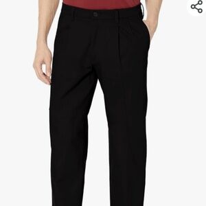 NEW Dockers Men's Classic Fit Signature Lux Cotton Stretch Pants-Pleated .